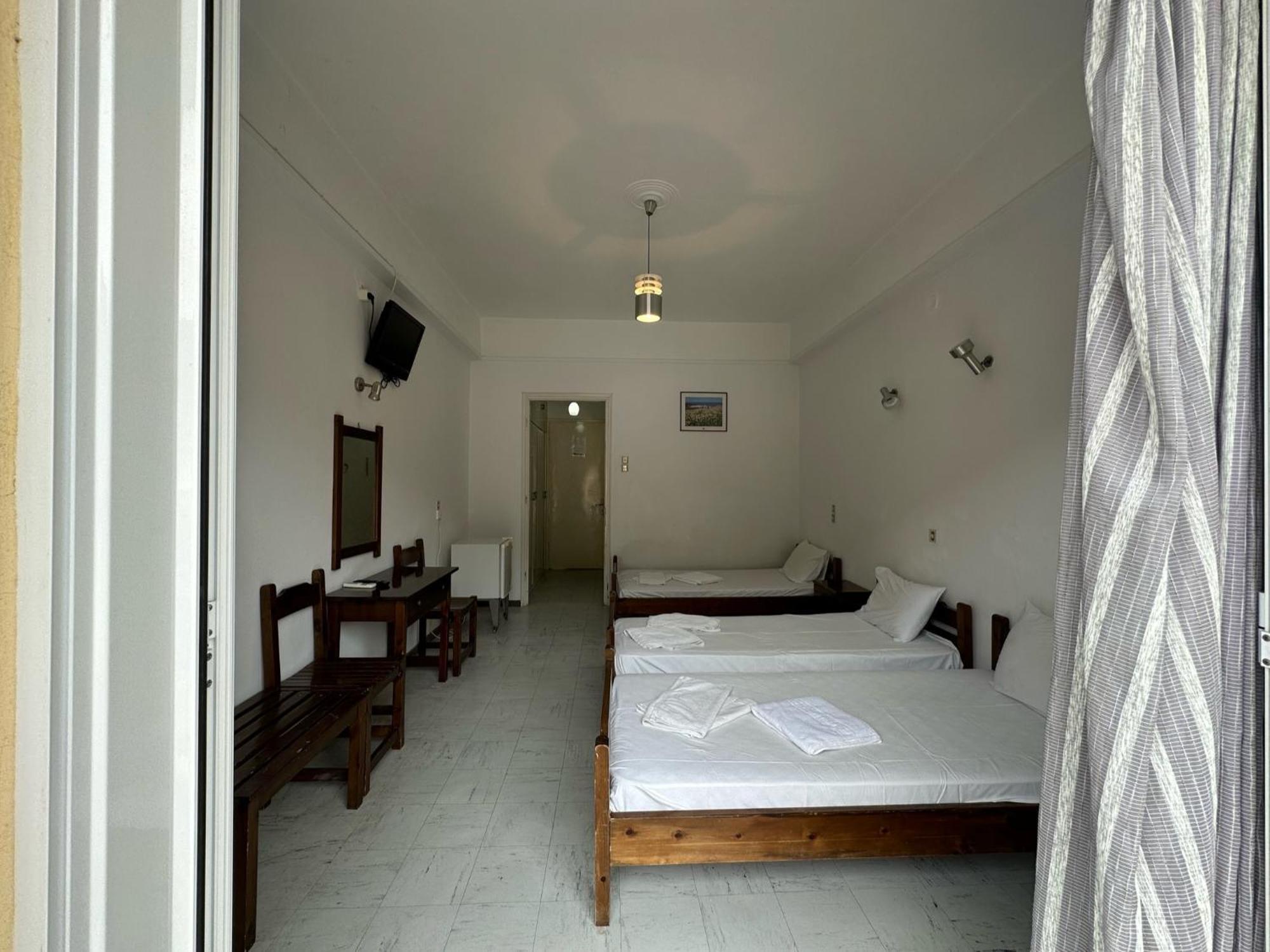 Hotel Galini ปาร์กา ภายนอก รูปภาพ