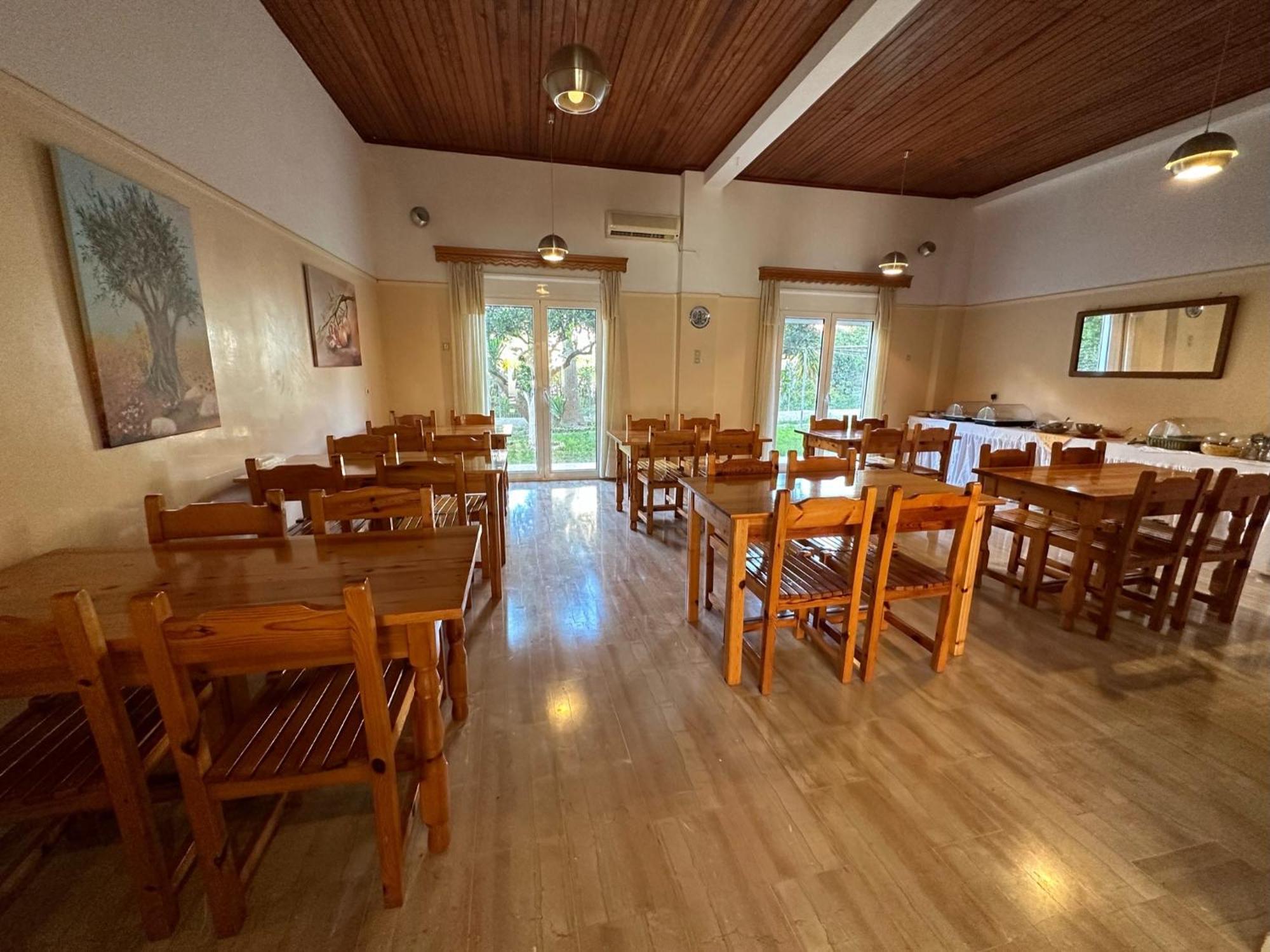 Hotel Galini ปาร์กา ภายนอก รูปภาพ
